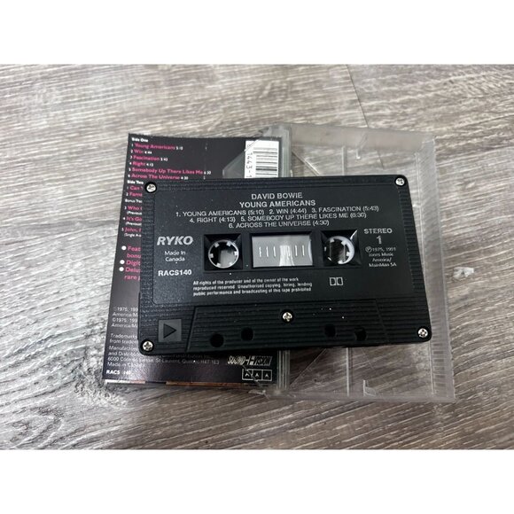 Young Americans by David Bowie 1990 Remastered CD + Bonus Tracks - Picture 4 of 4